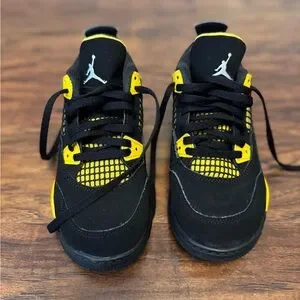 Jordan Kids Black and Yellow Sneakers